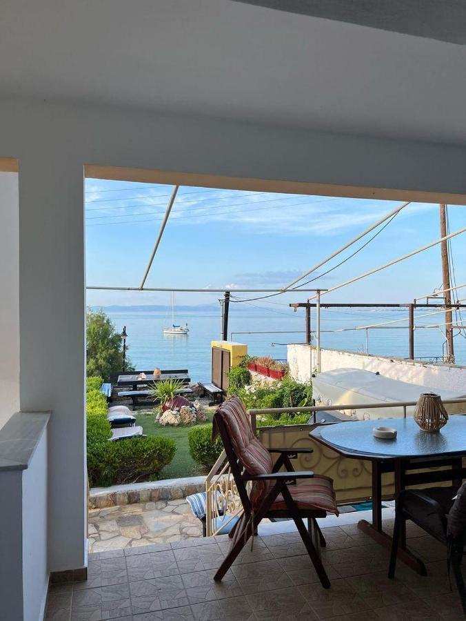 Apartmán Ελένη Megalochori  Exteriér fotografie